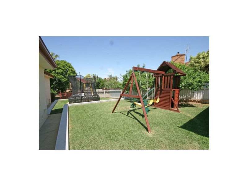 23 Kent Street, Tamworth NSW 2340