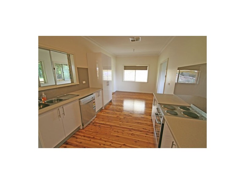 14 Grant Street, Tamworth NSW 2340