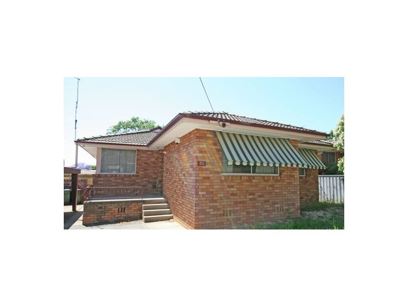 25 David Street, Tamworth NSW 2340