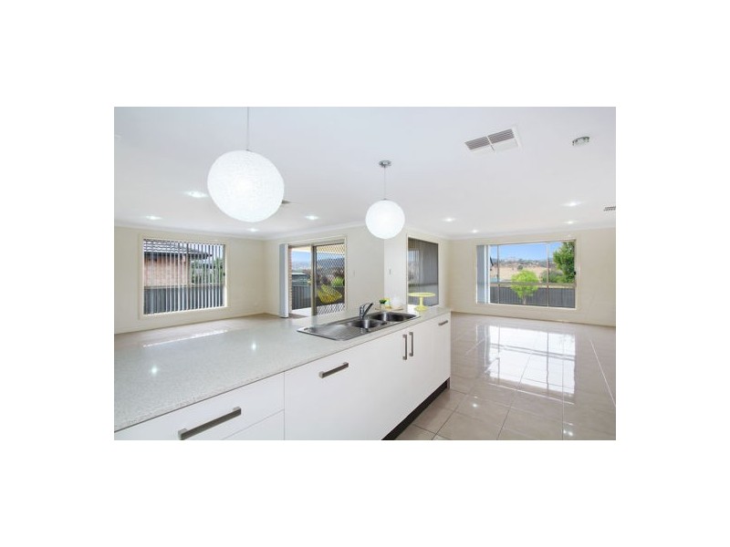 46 Semillon Drive, Tamworth NSW 2340