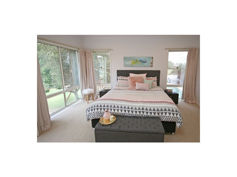 39 Banjos Circuit, Tamworth NSW 2340