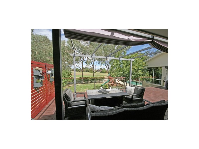 39 Banjos Circuit, Tamworth NSW 2340