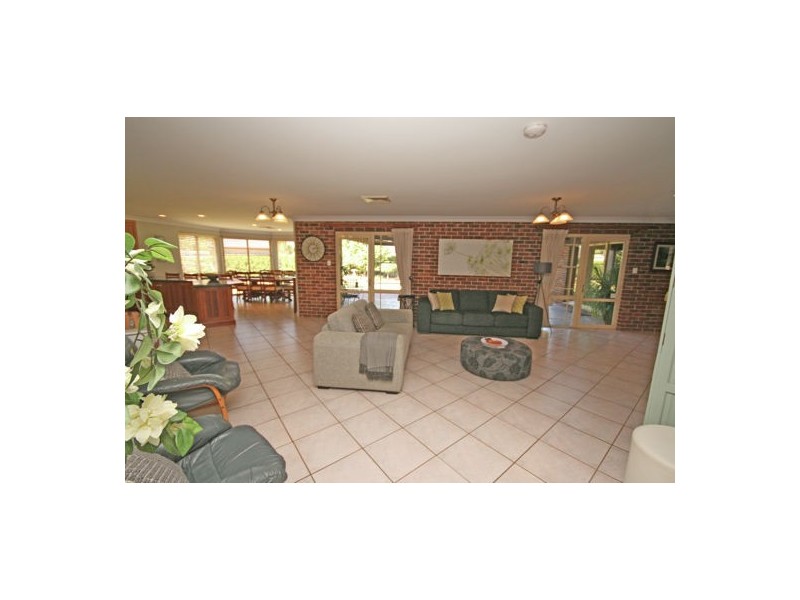 24 Karradji Court, Tamworth NSW 2340