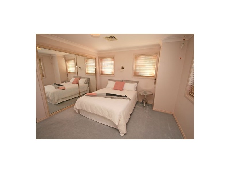 24 Karradji Court, Tamworth NSW 2340