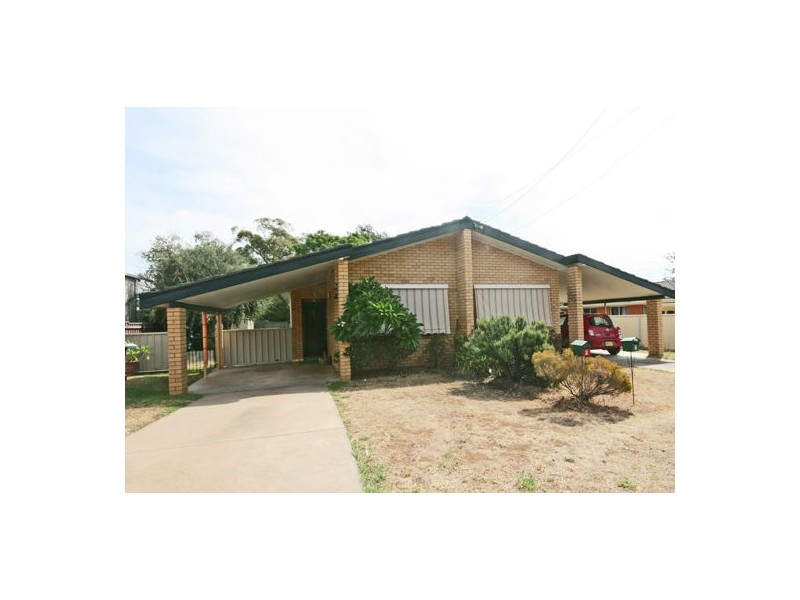 1 & 2/2 Osprey Way, Tamworth NSW 2340