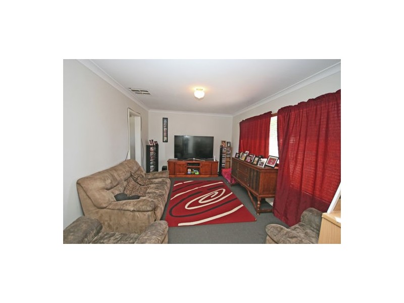 16 Terry Street, Tamworth NSW 2340