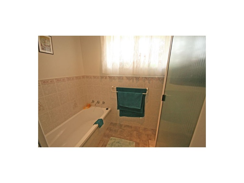 5 Craigends Place, Tamworth NSW 2340