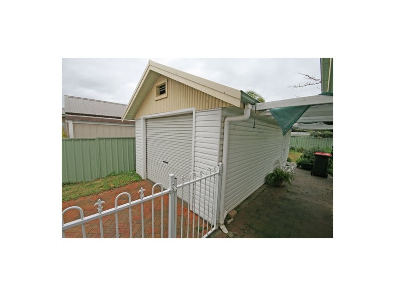 23 Diane Street, Tamworth NSW 2340