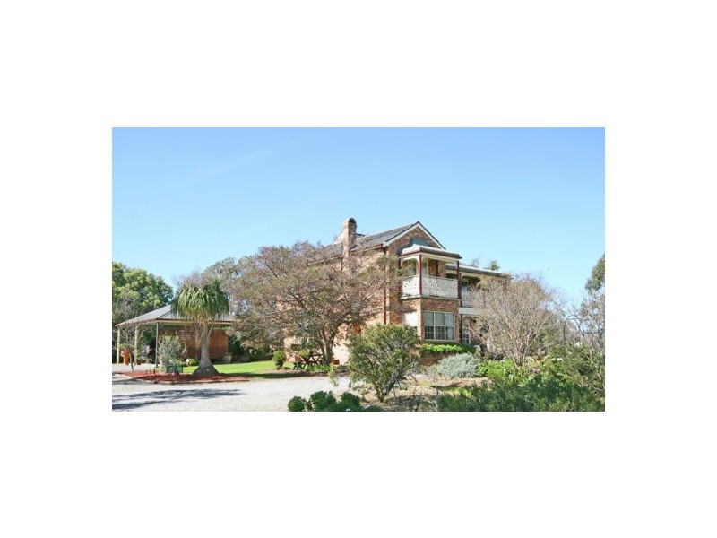 40 The Albens Drive, Tamworth NSW 2340