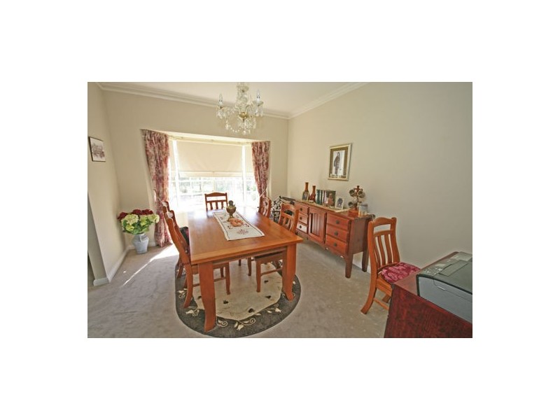 40 The Albens Drive, Tamworth NSW 2340