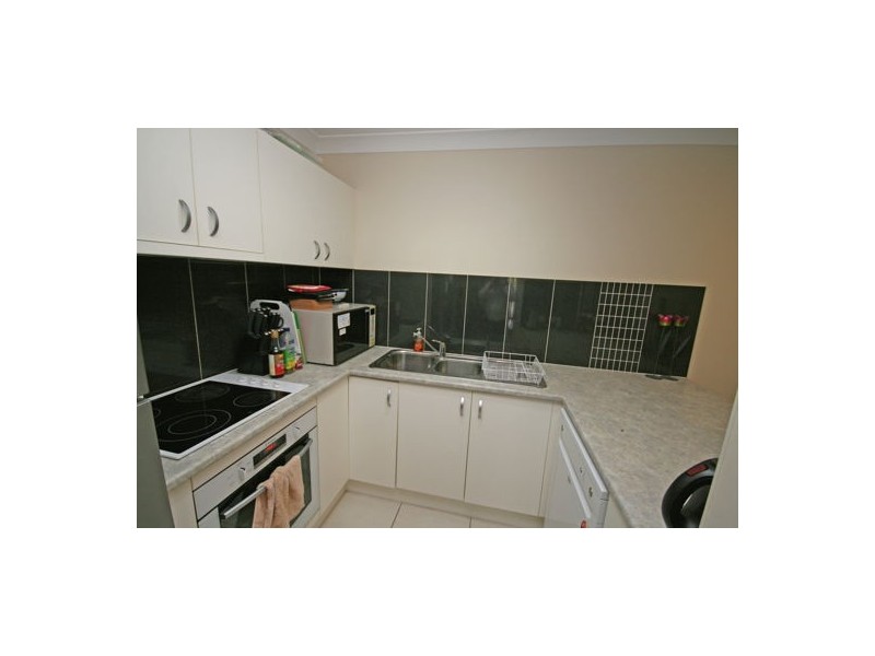 9 & 9A Mawson Close, Tamworth NSW 2340