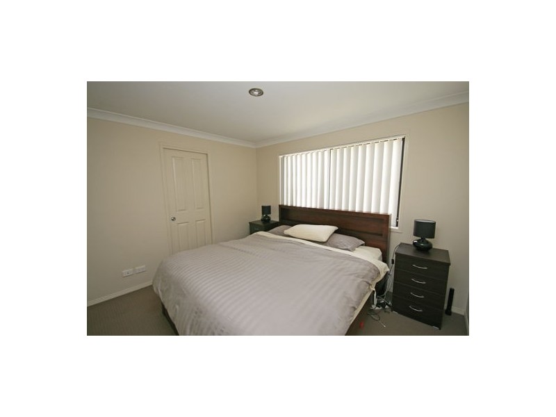 9 & 9A Mawson Close, Tamworth NSW 2340