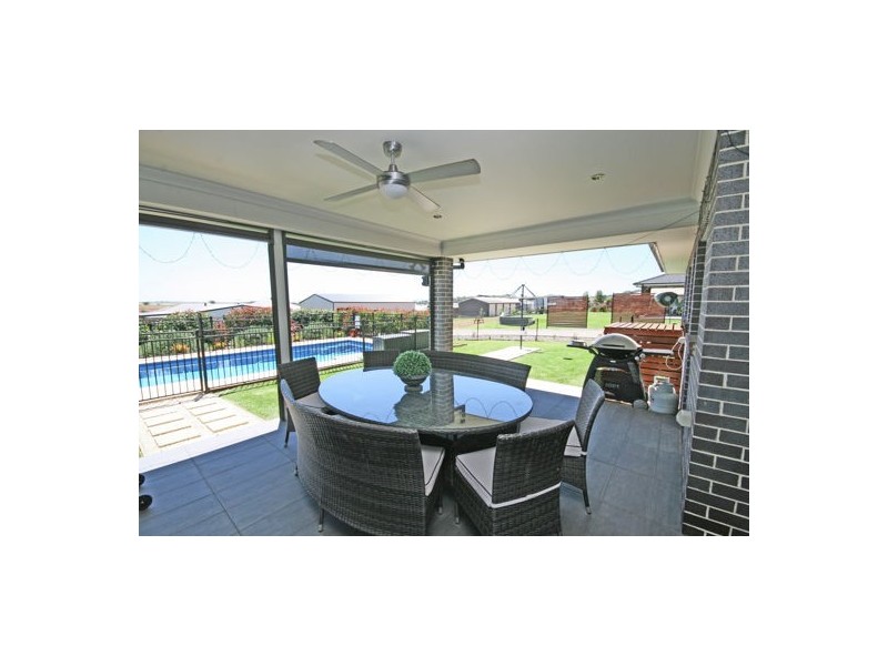 5 Windmill Drive, Tamworth NSW 2340