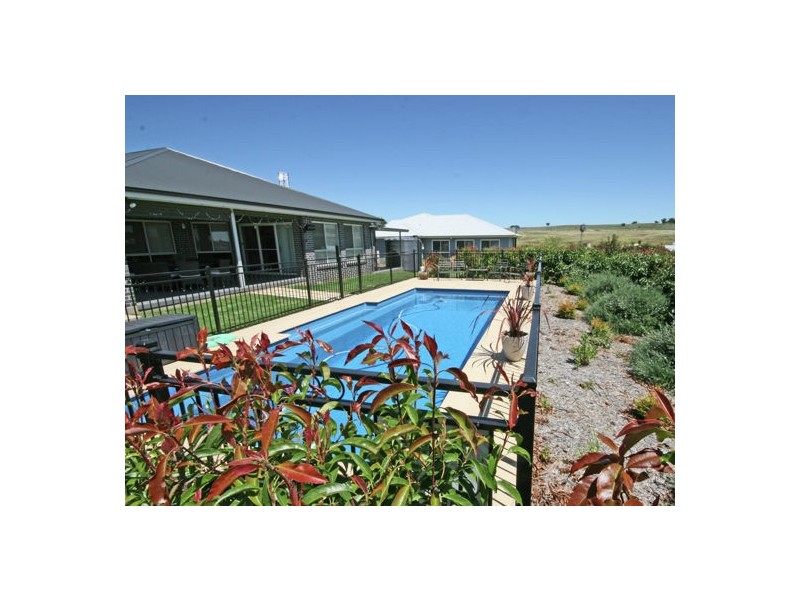 5 Windmill Drive, Tamworth NSW 2340