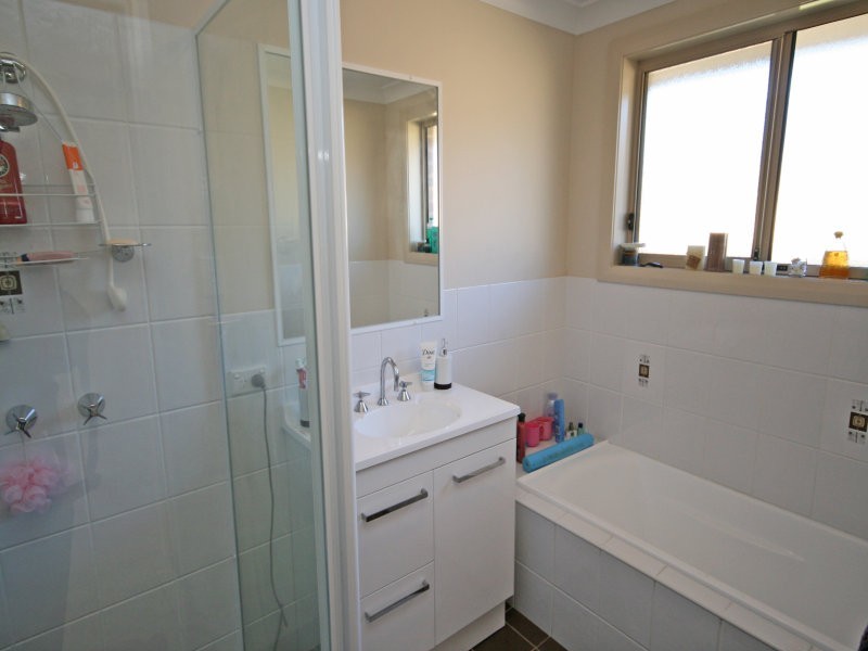 5 Sippel Close, Tamworth NSW 2340