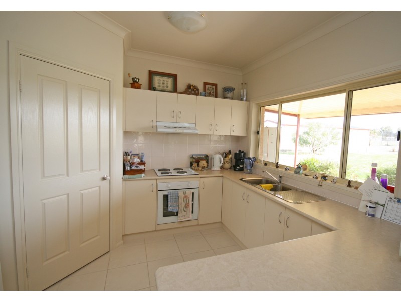 19 Palmer Drive, Tamworth NSW 2340