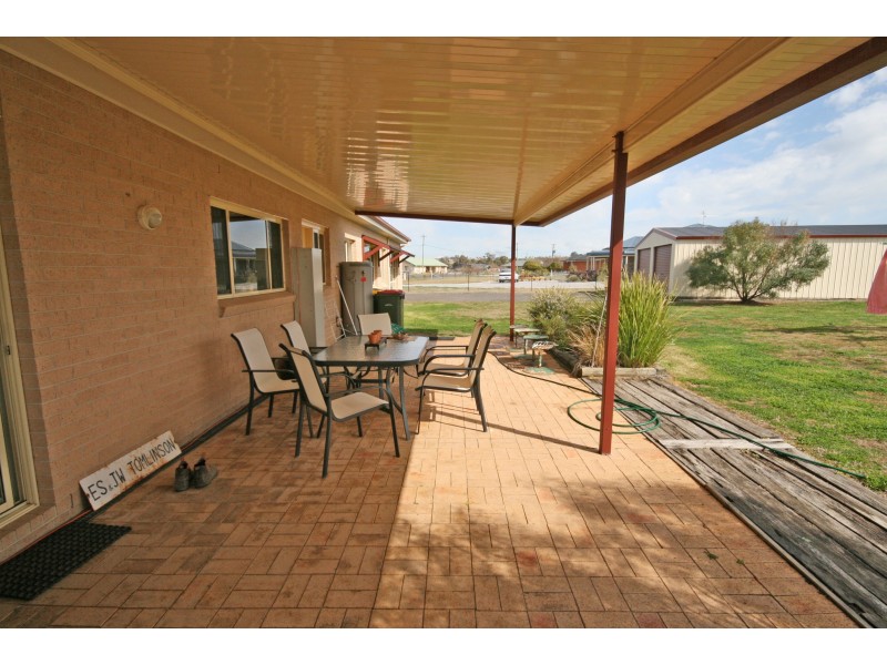 19 Palmer Drive, Tamworth NSW 2340