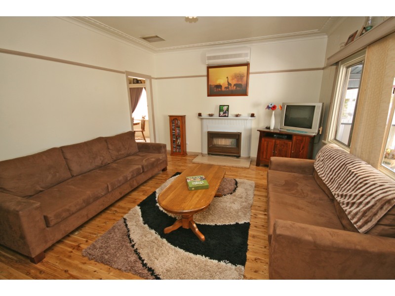 West Tamworth NSW 2340