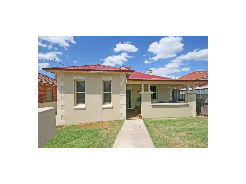 92  Crown Street, Tamworth NSW 2340