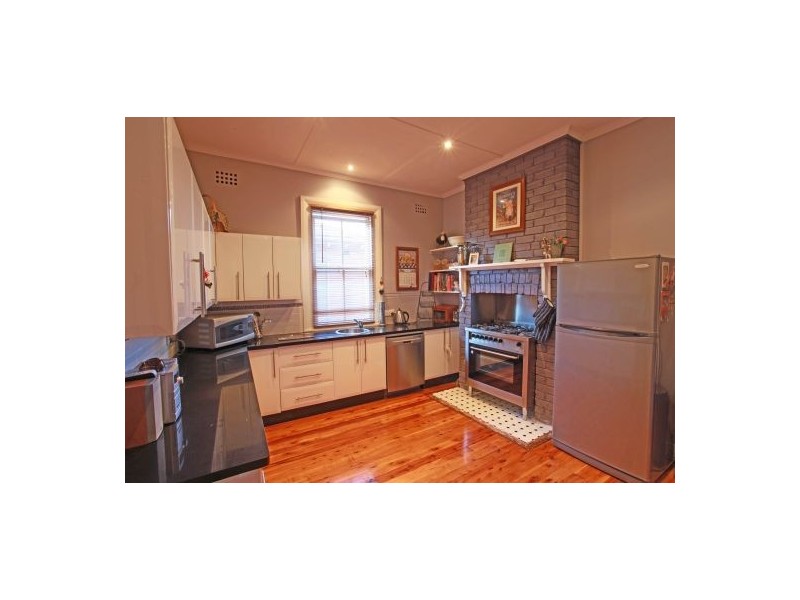92  Crown Street, Tamworth NSW 2340