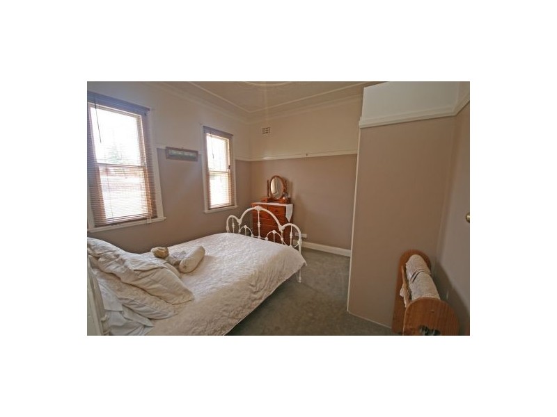 92  Crown Street, Tamworth NSW 2340