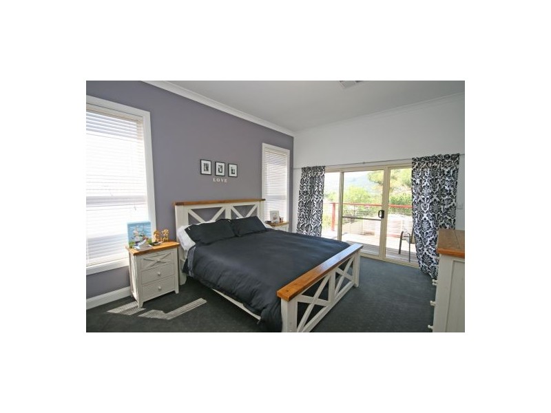 92  Crown Street, Tamworth NSW 2340