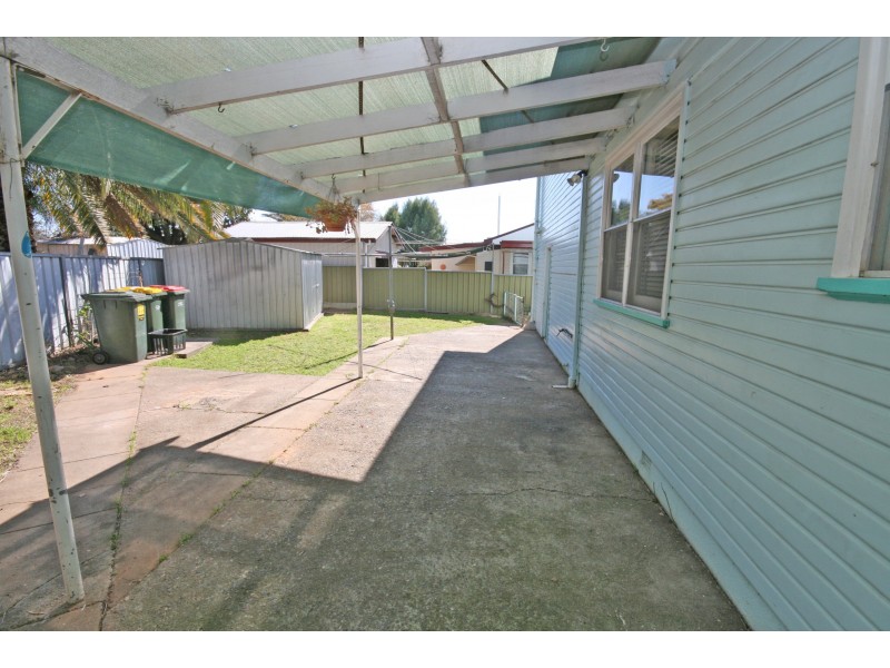 28 Churchill Street, Tamworth NSW 2340