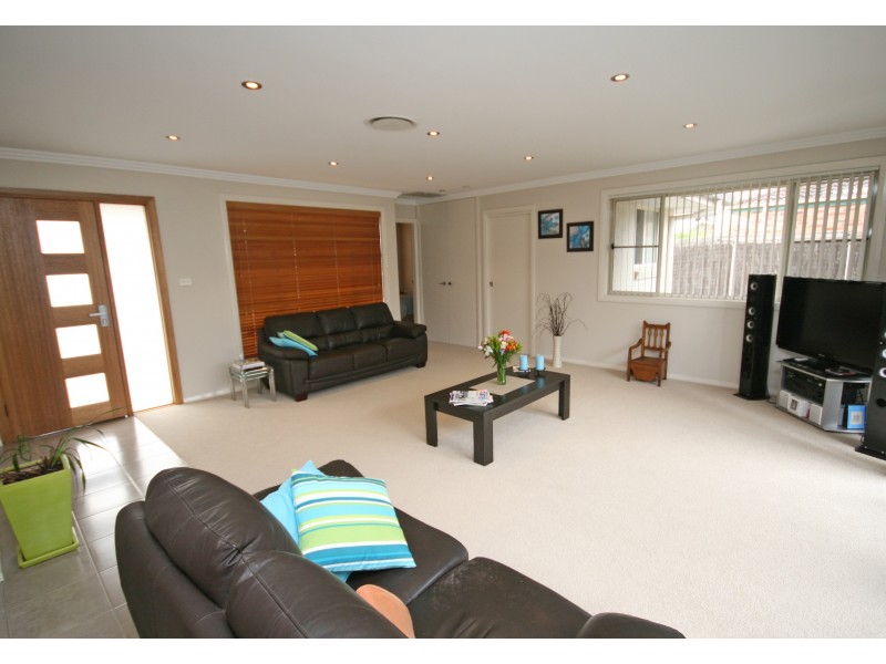 43 Dibar Drive, Tamworth NSW 2340