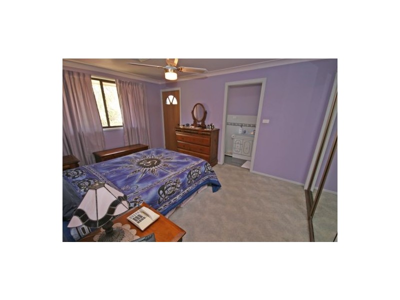 1 Emerald Avenue, Tamworth NSW 2340