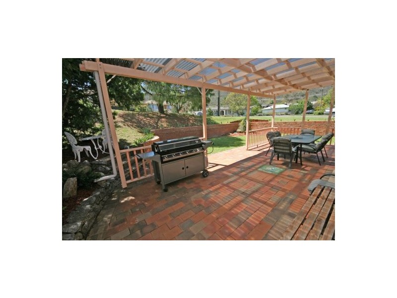 1 Emerald Avenue, Tamworth NSW 2340