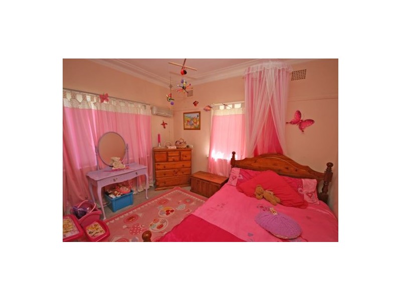 32 Diane Street, South Tamworth NSW 2340