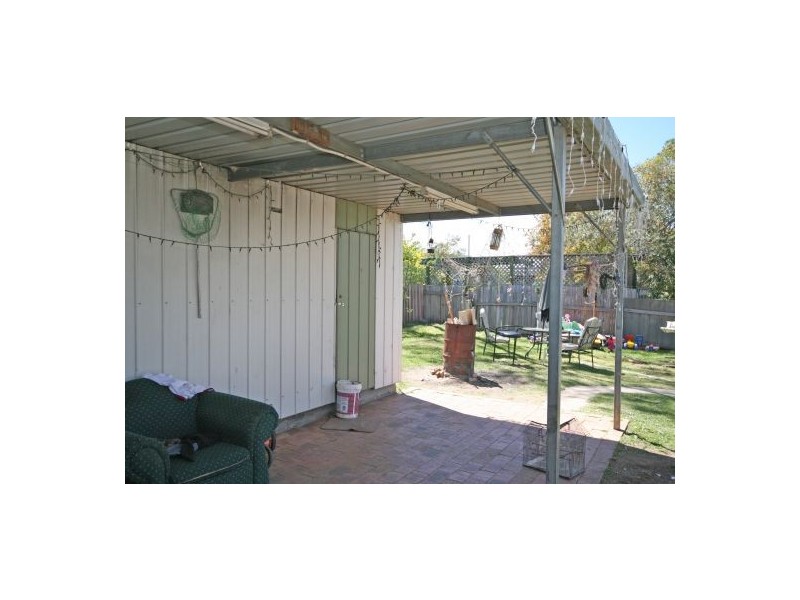 32 Diane Street, South Tamworth NSW 2340