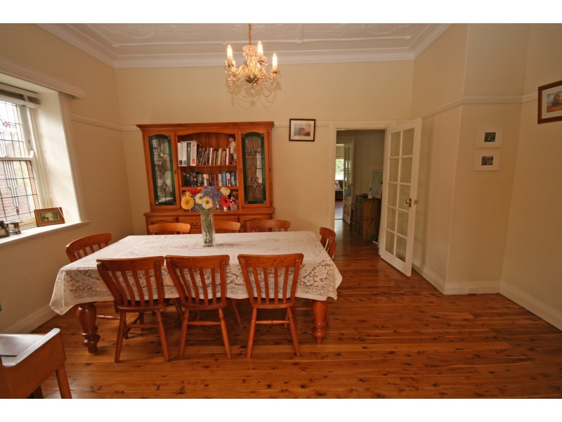 30 Raglan Street, Tamworth NSW 2340