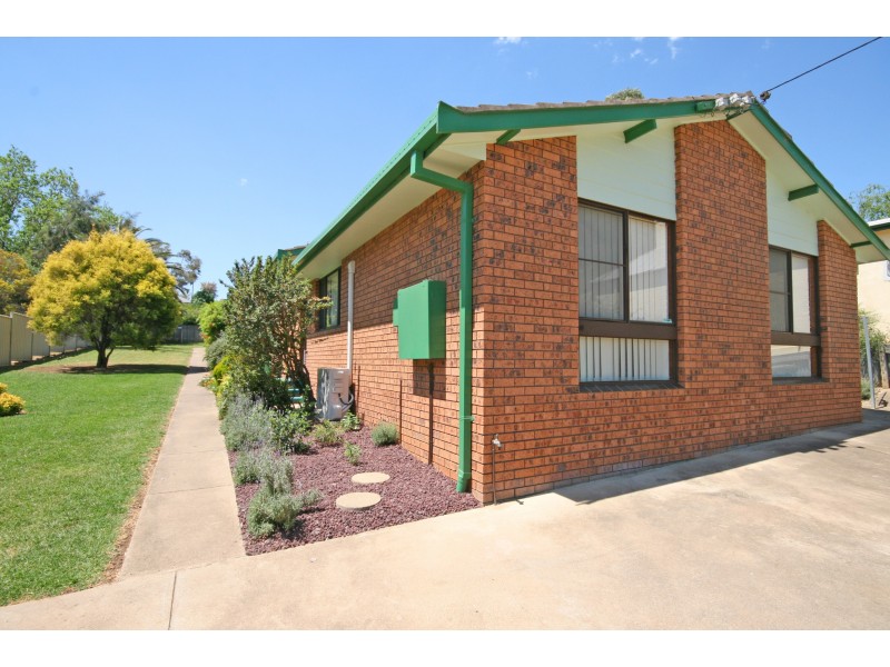 4/22 Upper Street, Tamworth NSW 2340