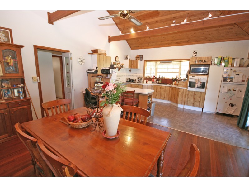 923 Daruka Road, Moore Creek NSW 2340