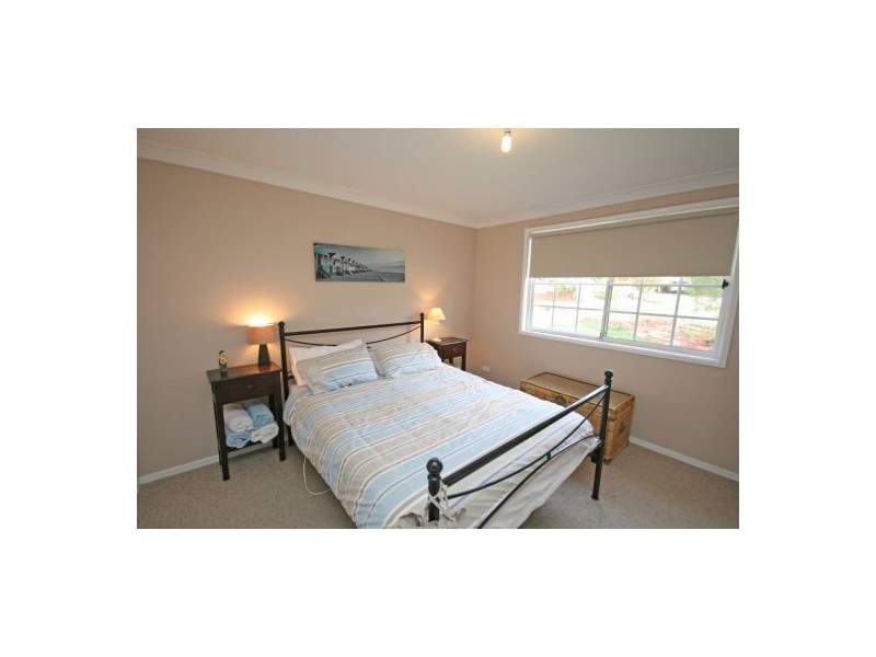 36 Windhover Crescent, Tamworth NSW 2340