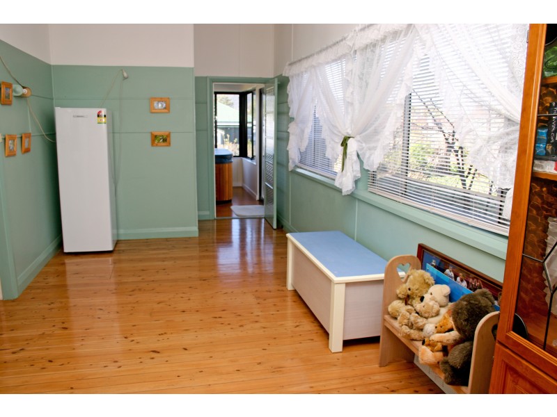 10 Parry Street, Tamworth NSW 2340