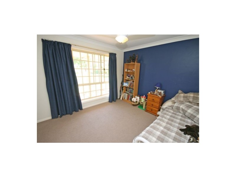 33 Hartmann Drive, Kingswood NSW 2340