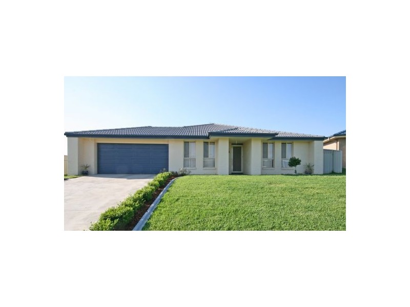 15 Warrah Drive, Calala NSW 2340