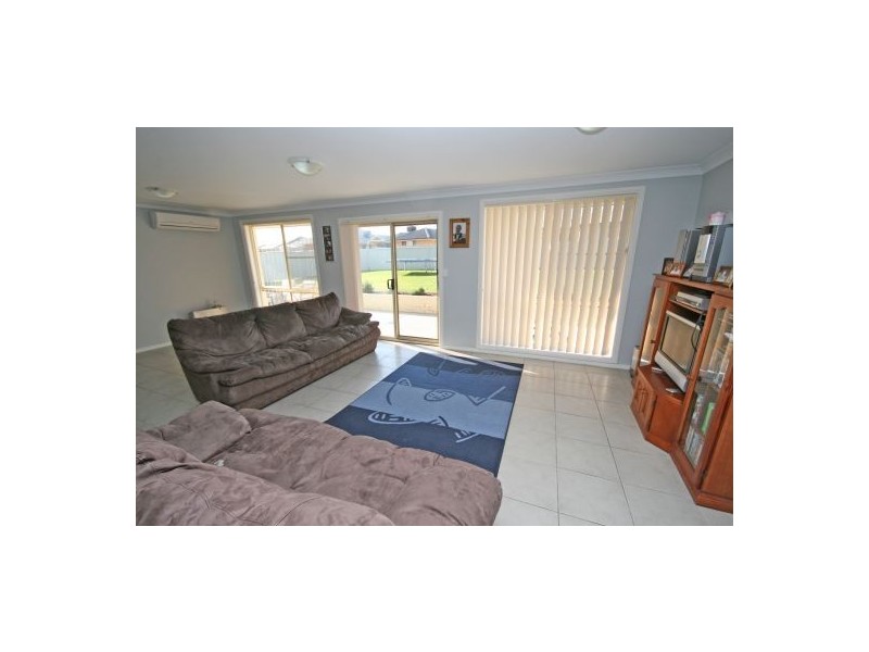 15 Warrah Drive, Calala NSW 2340