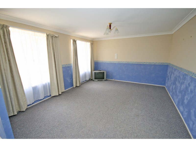 5 Caley Close, Tamworth NSW 2340