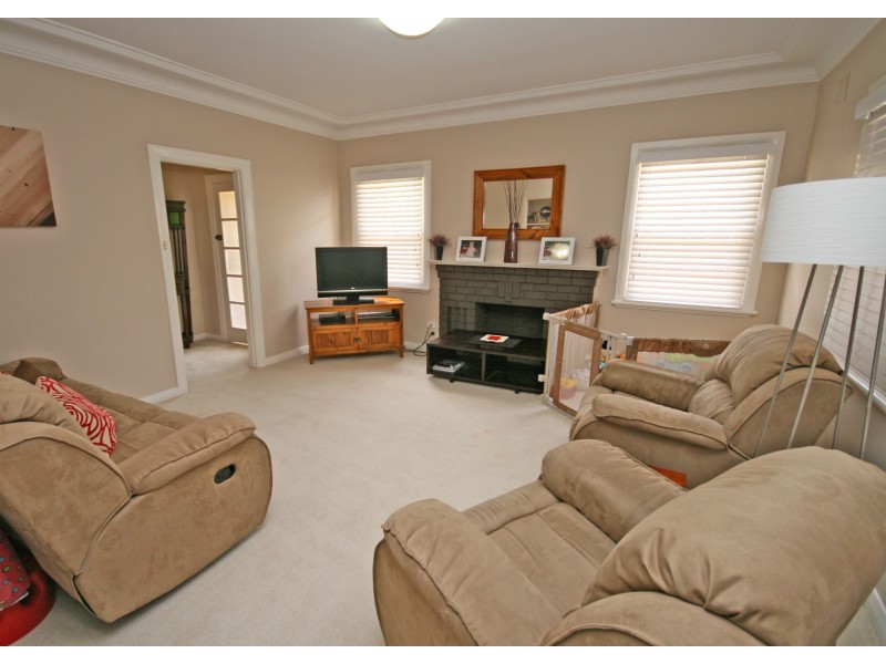 24 Janison Street, Tamworth NSW 2340