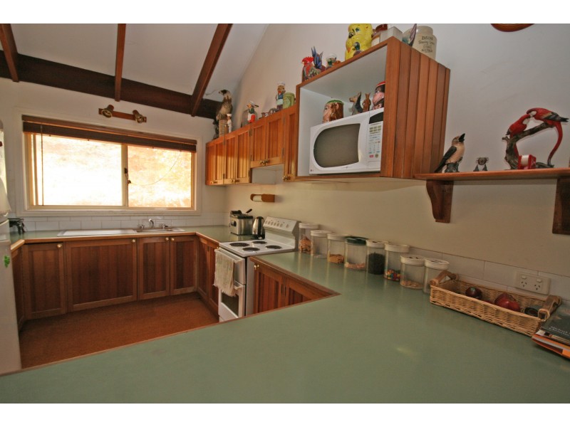 18 Katrina Court, Moore Creek NSW 2340