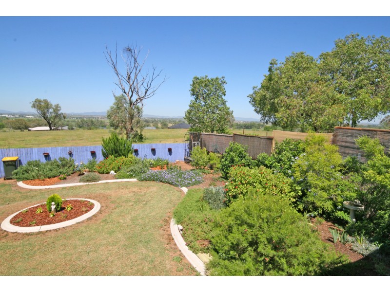 5 Peel Street, Tamworth NSW 2340