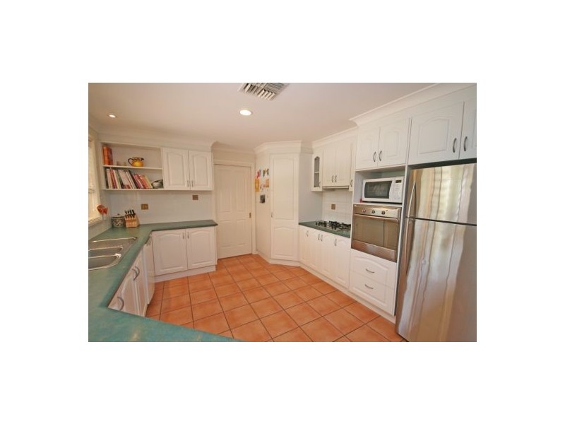 1 Bandalong Street, Tamworth NSW 2340