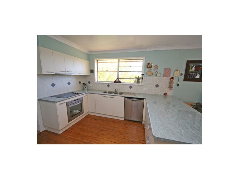 64 David Street, Tamworth NSW 2340