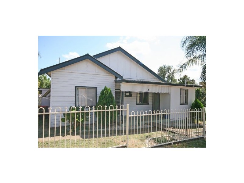 5 Gipps Street, Tamworth NSW 2340