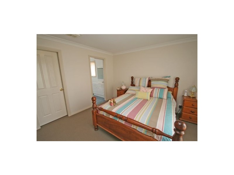 1 Minimbah Close, Tamworth NSW 2340