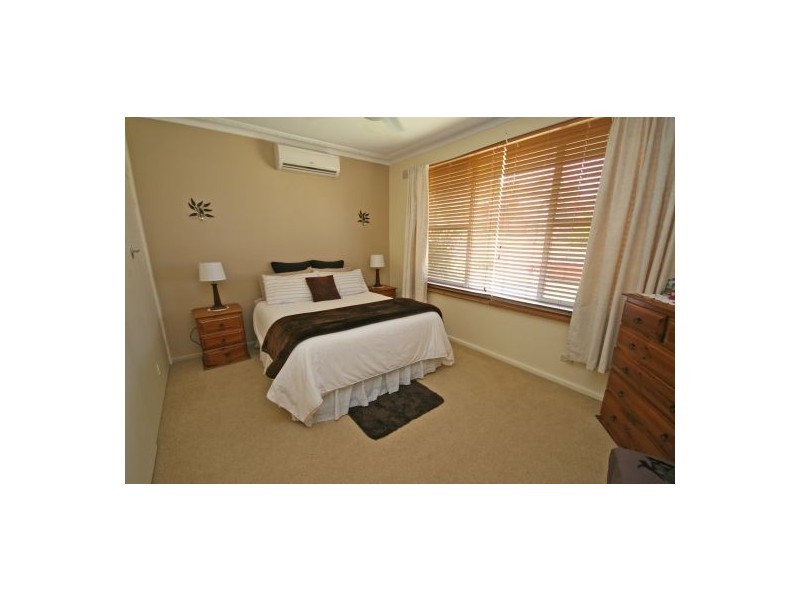 32 Hyman Street, Tamworth NSW 2340