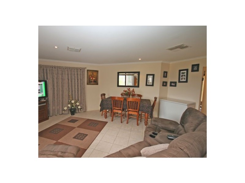 31 Leehy Court, Tamworth NSW 2340